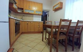 Apartament Oficyna - Bon Turystyczny